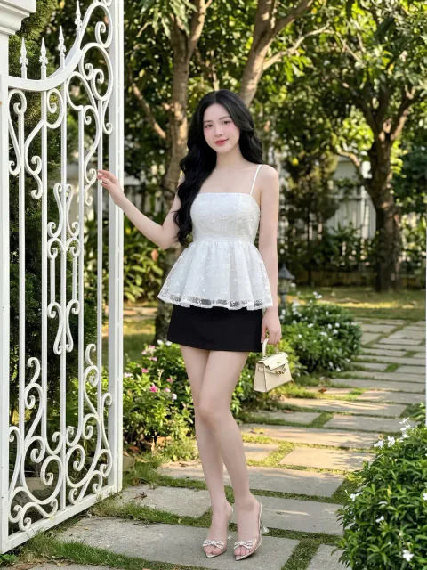 Set Áo Ren Peplum và Chân Váy Cao Cấp