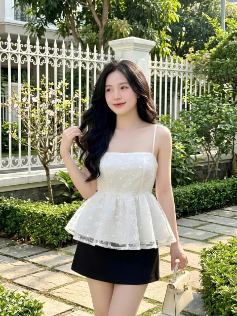 Set Áo Ren Peplum và Chân Váy Cao Cấp