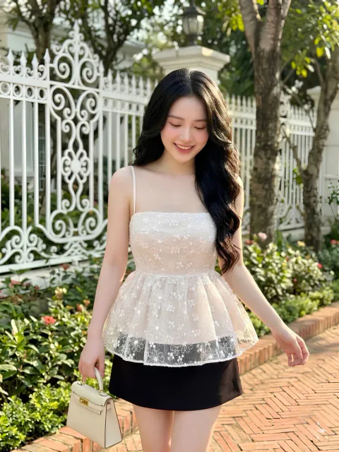 Set Áo Ren Peplum và Chân Váy Cao Cấp